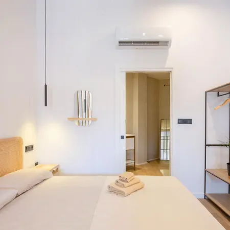 Mestalla Flats By Nomad Host Valencia Exterior photo